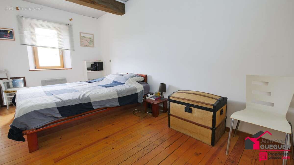 À vendre -  Maison de ville familiale à Donneville (125 m², 5 pièces, 4 chambres) - photo 6