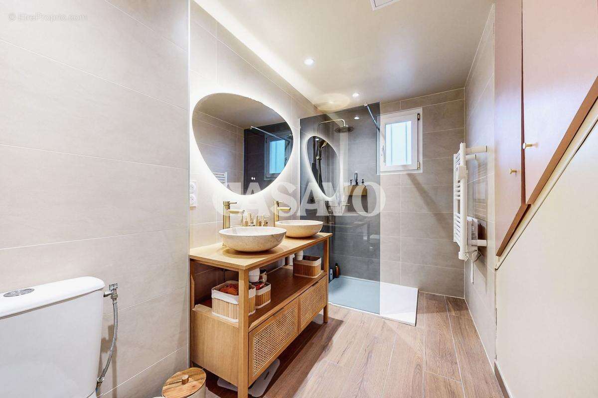 Maison à SALAISE-SUR-SANNE