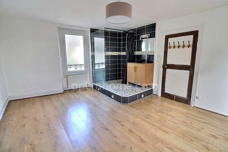 Maison à ECQUEVILLY