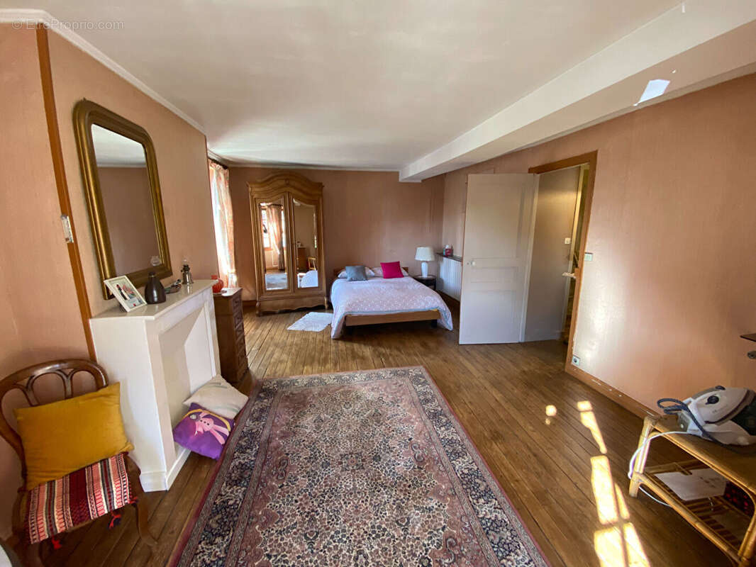 Maison à NEUILLY-EN-THELLE