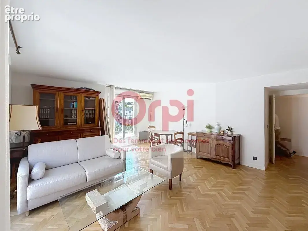 ISSY MAIRIE - 4p 96 m² Duplex dernier étage TERRASSE - photo 4