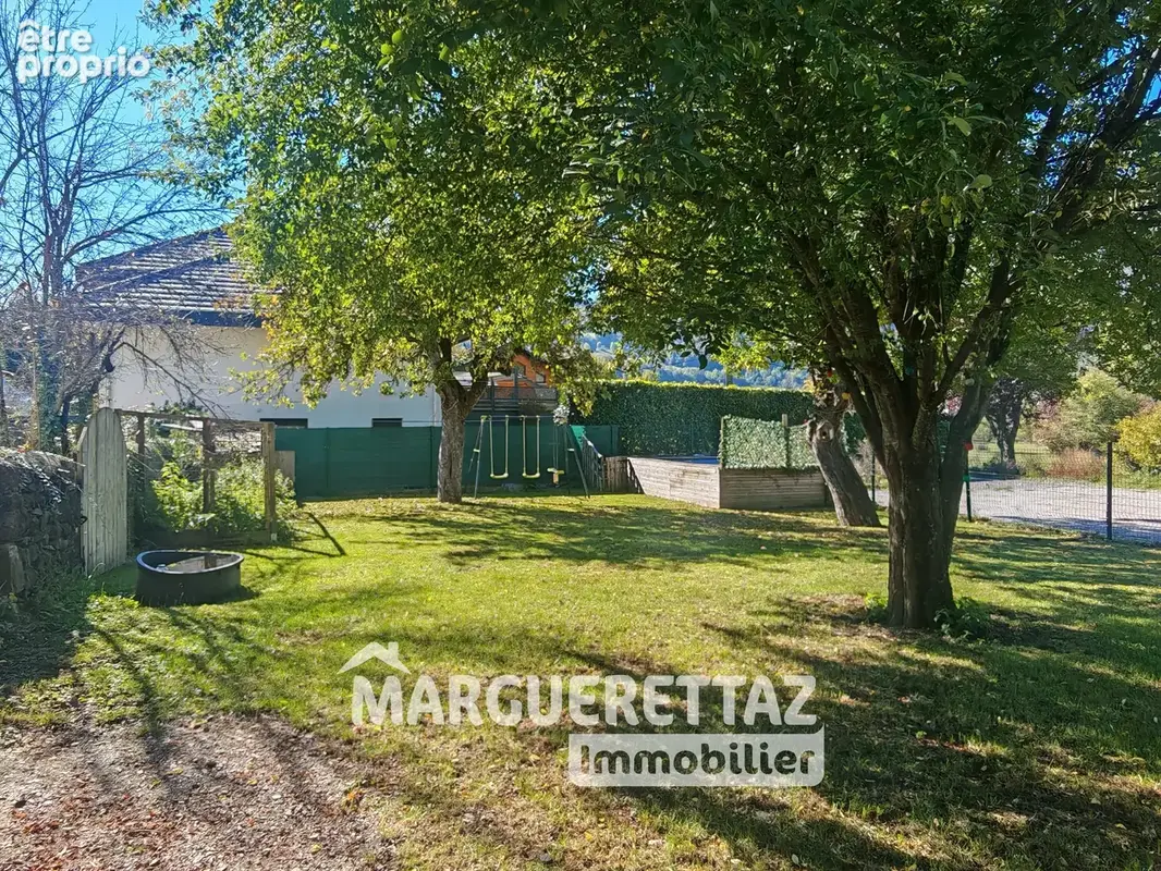 Maison mitoyenne 7 pièces avec jardin – TANINGES - photo 10