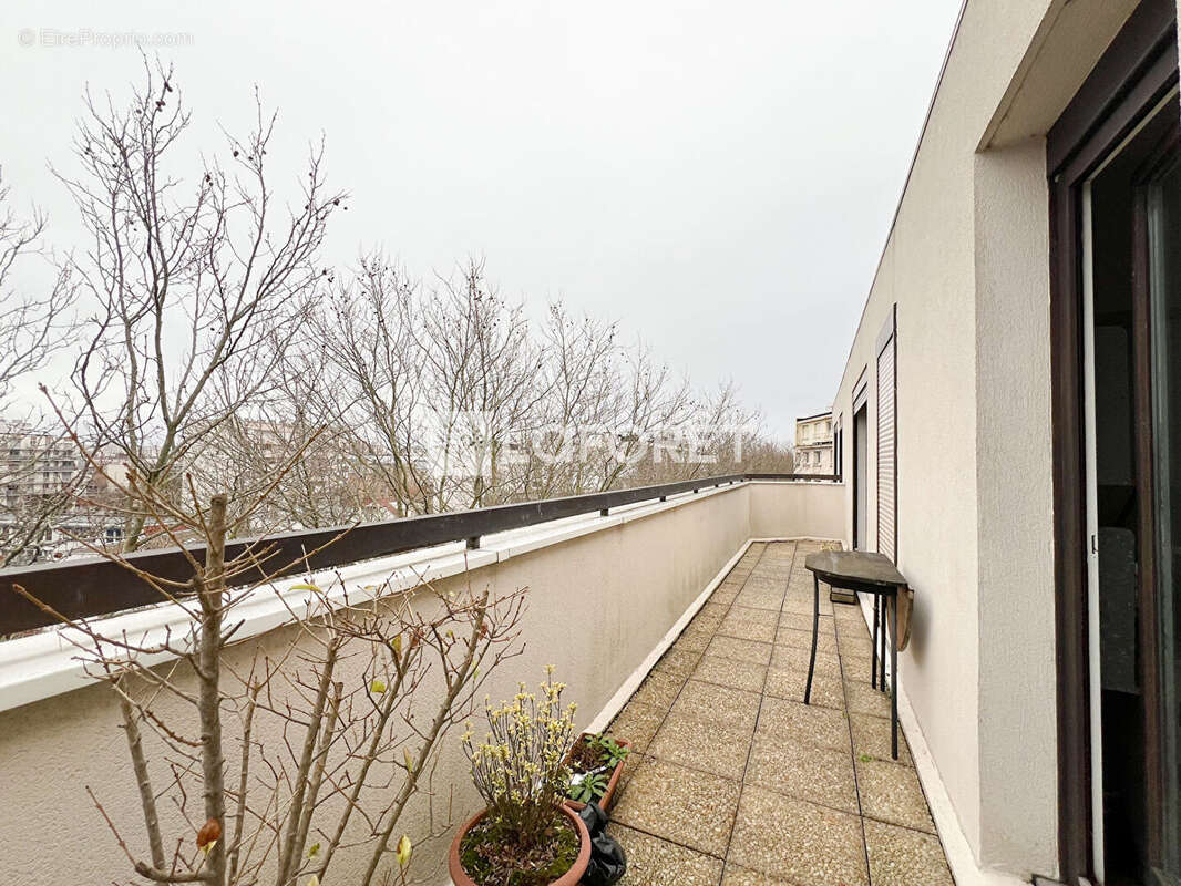 Appartement à MONTROUGE