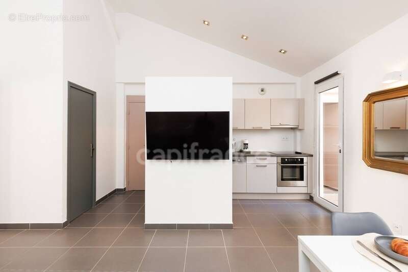 Cannes Centre appartement 3 pièces – terrasse – 2 chambres – Potentiel investissement locatif - photo 4