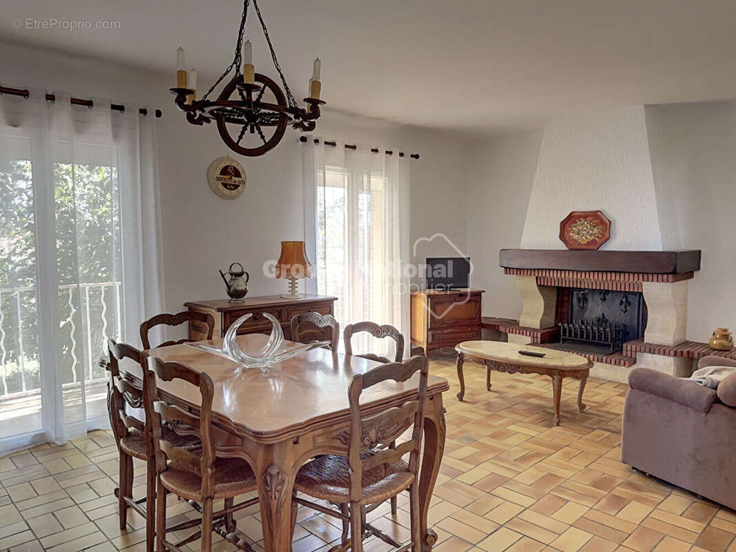 Maison à BERRE-L&#039;ETANG