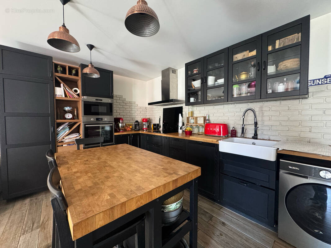 Appartement à MARSEILLE-13E