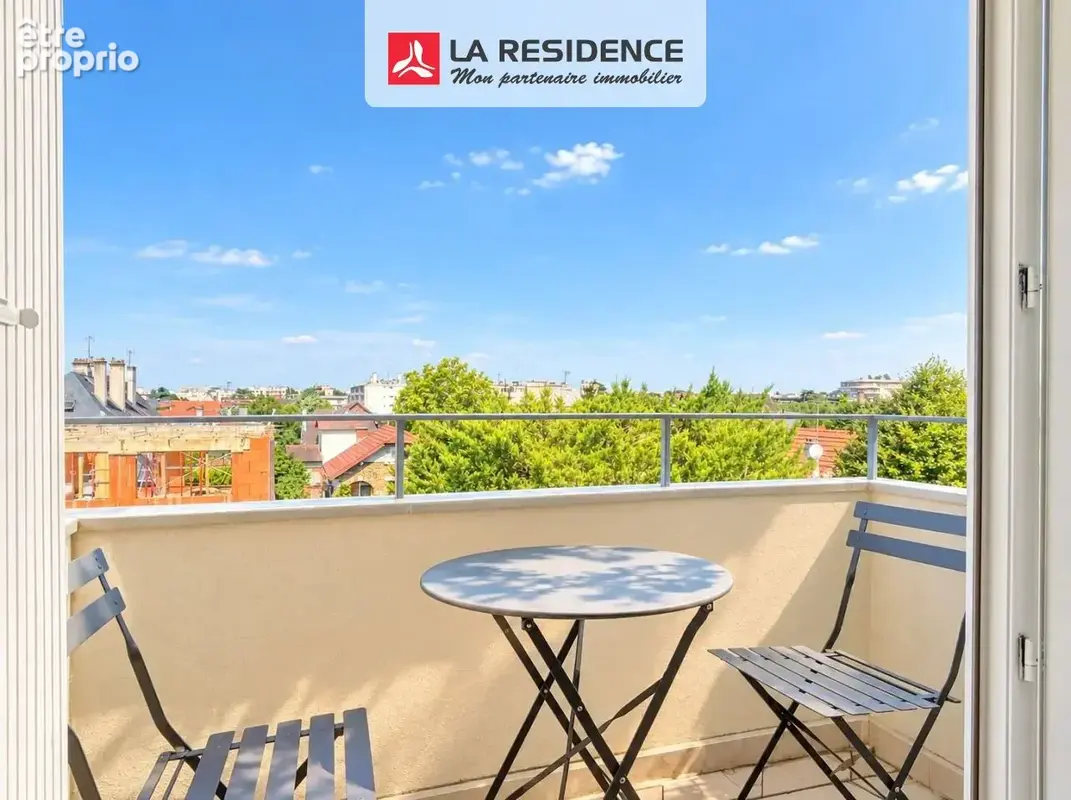 Appartement à SAINT-MAUR-DES-FOSSES
