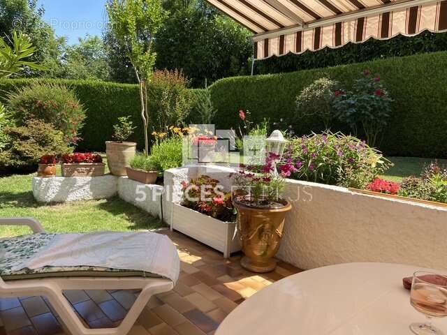 Maison à LA CELLE-SAINT-CLOUD