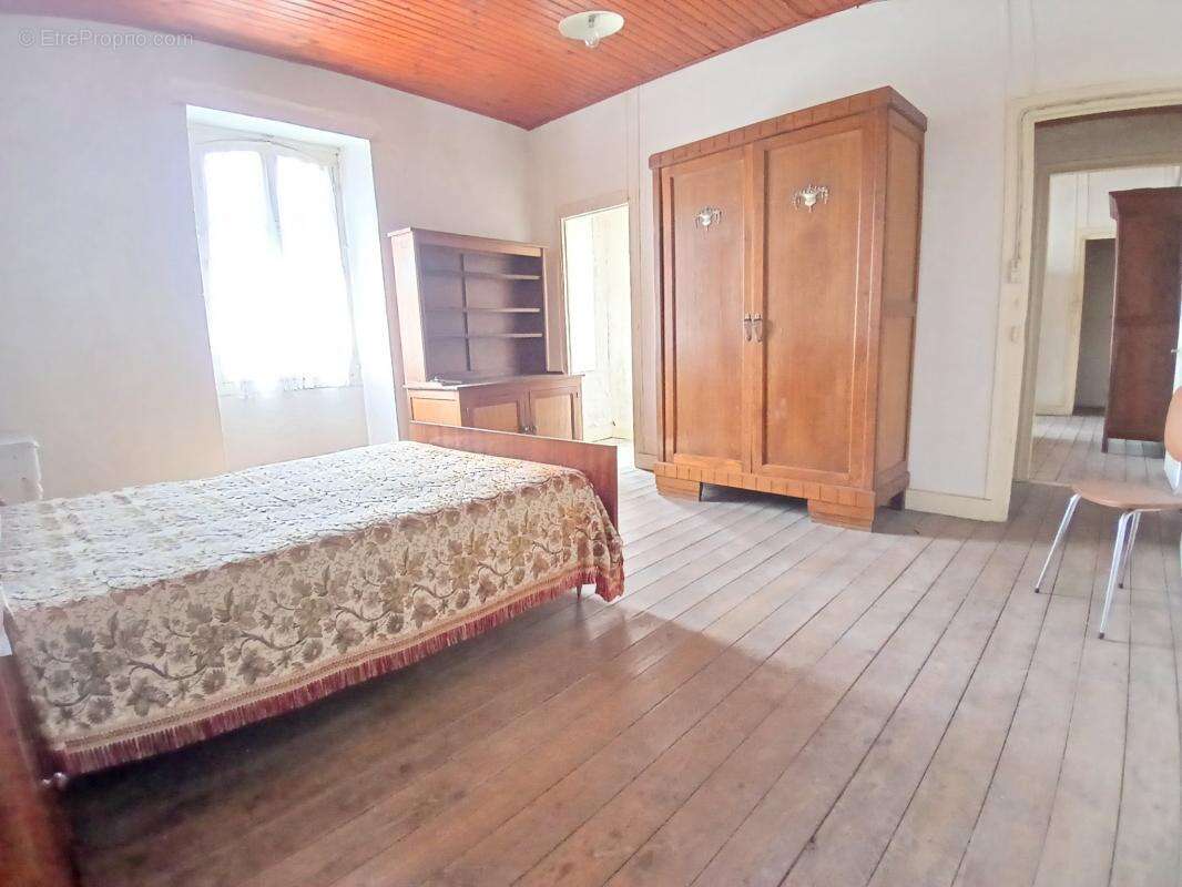 Maison à ROUMAZIERES-LOUBERT