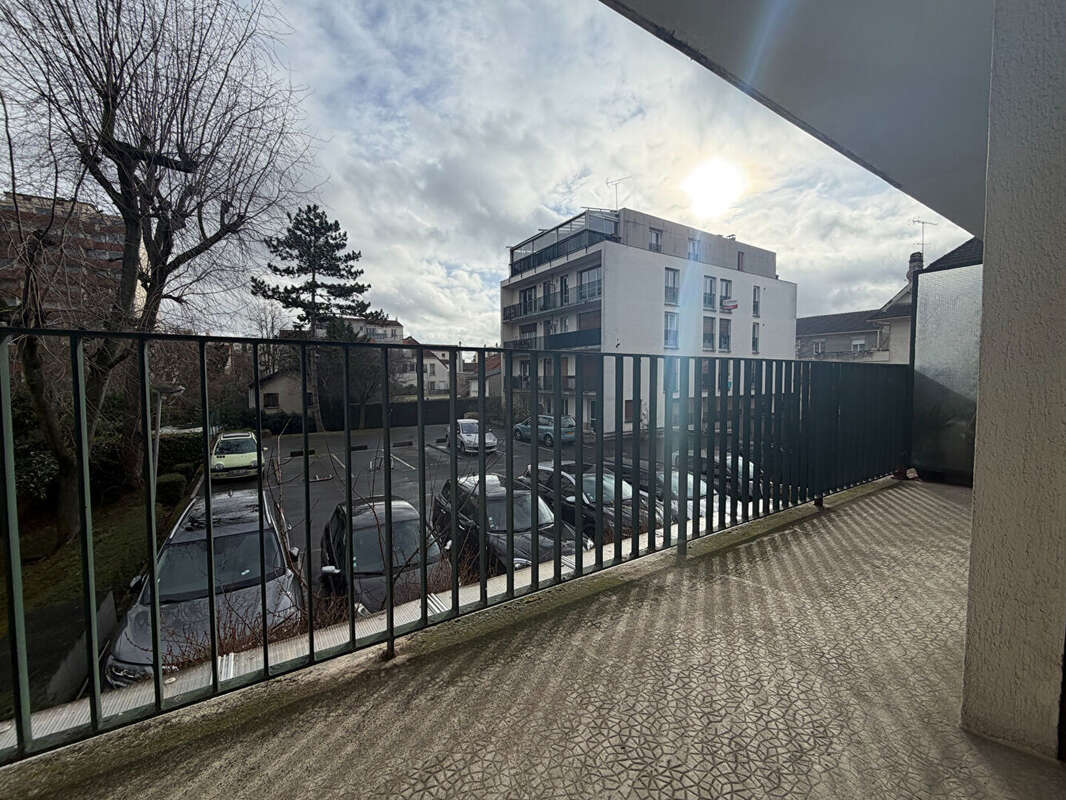 Appartement à EPINAY-SUR-SEINE