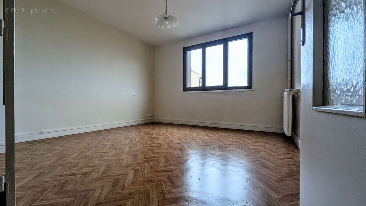 Appartement à SAINT-DENIS