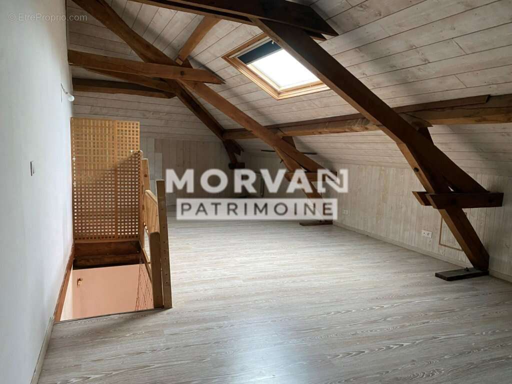 Maison à SAINT-SAULGE