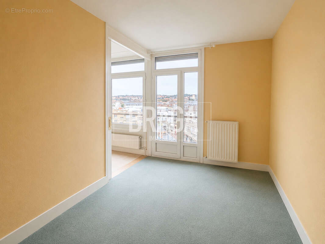 Appartement 90 m2    Vue Port / Mer & Cathédrale - photo 5