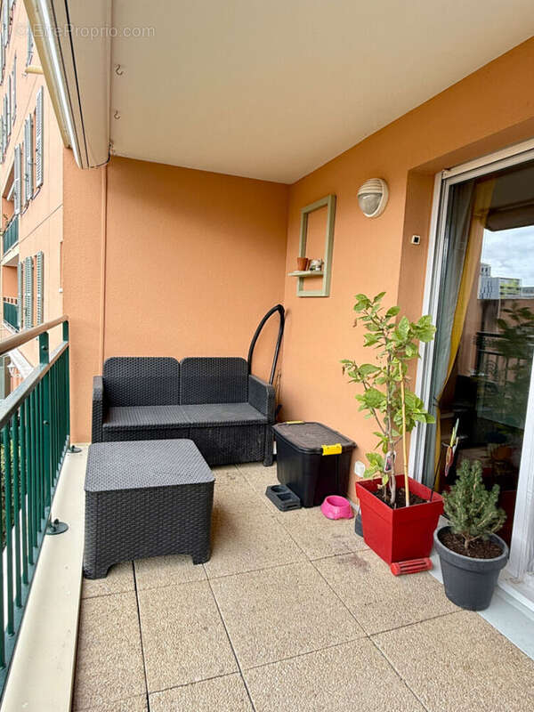 Appartement à COLOMBES