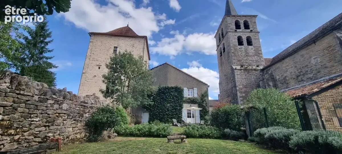 Maison à PUYLAGARDE