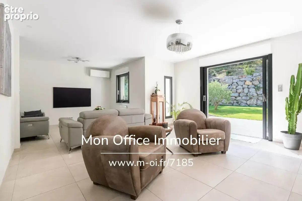 Référence : 7185-SLE - Maison contemporaine de 250 m2 au calme absolu - photo 3