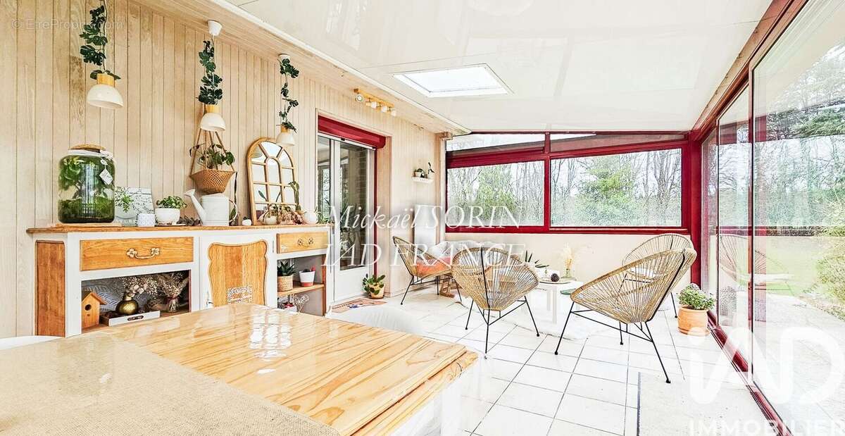 Photo 8 - Maison à LA CHAIZE-LE-VICOMTE