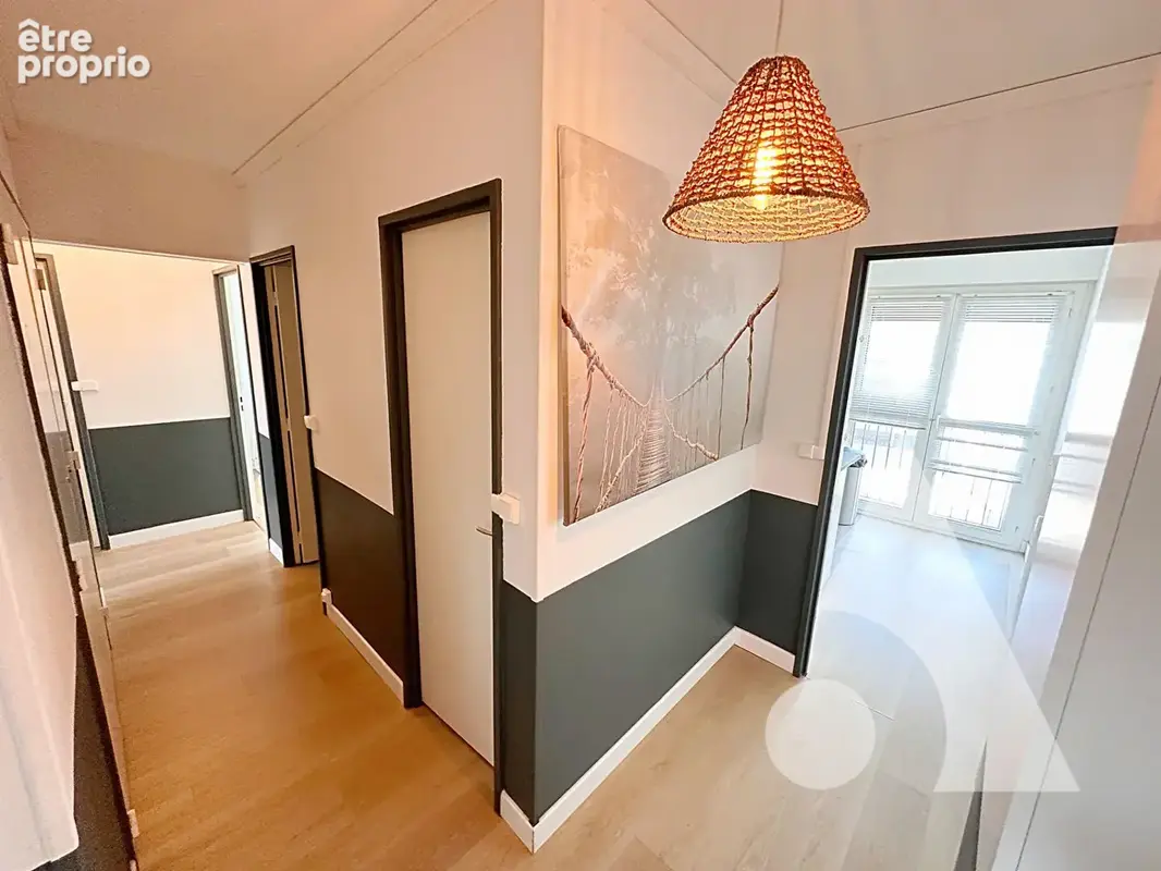 Spécial investisseur - Appartement Troyes 5 pièce(s) 81.15 m2 - photo 10