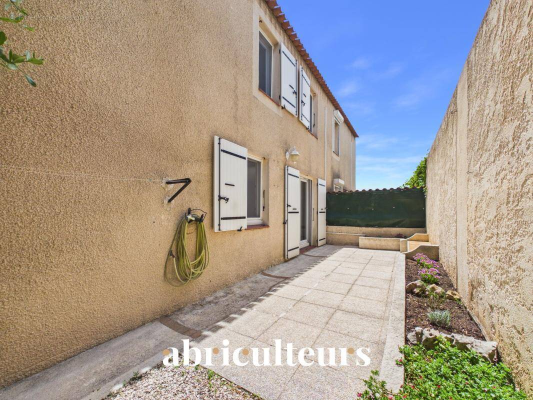 Maison à MARSEILLE-10E