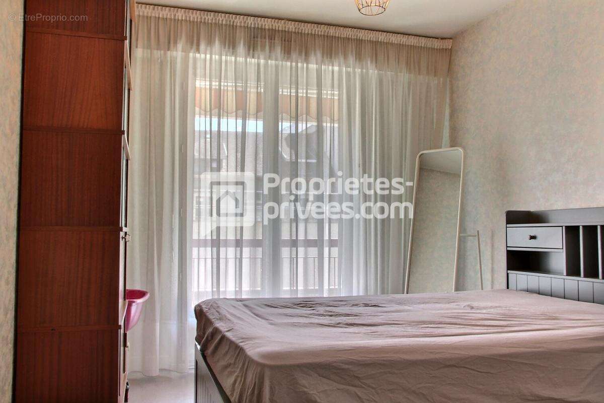 Appartement à AIX-LES-BAINS