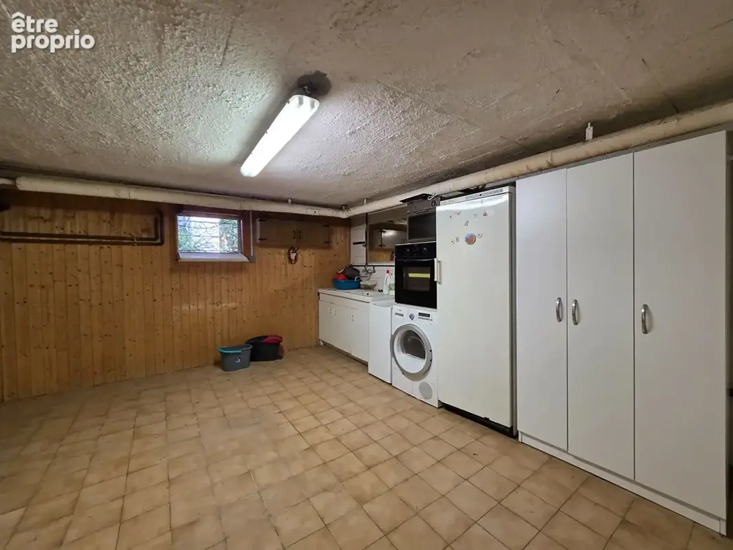 Maison T6 - 208 m² - St Genix les Villages - photo 16