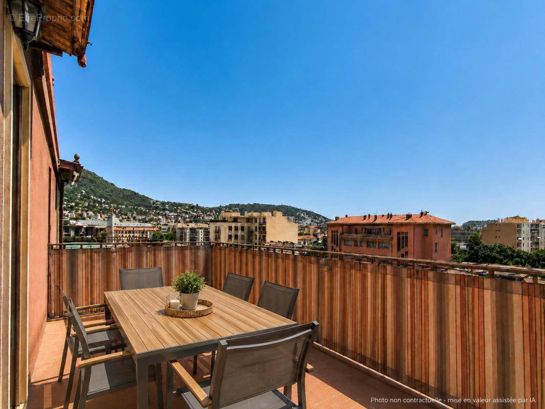 Appartement à NICE