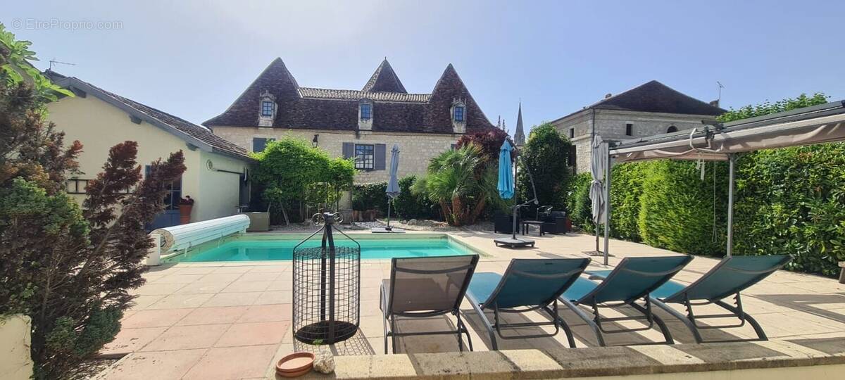 Maison à EYMET