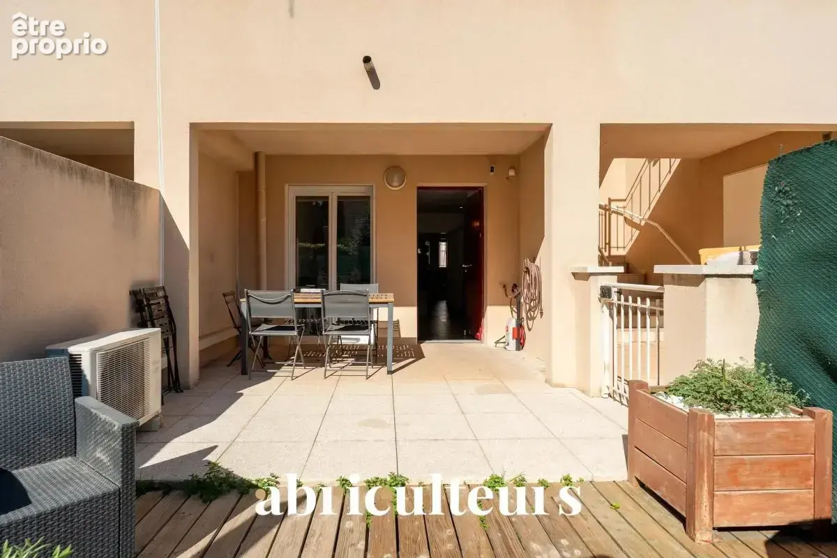 Appartement T3 en rez-de-jardin à Gardanne – Terrasse et parking privatif - photo 12