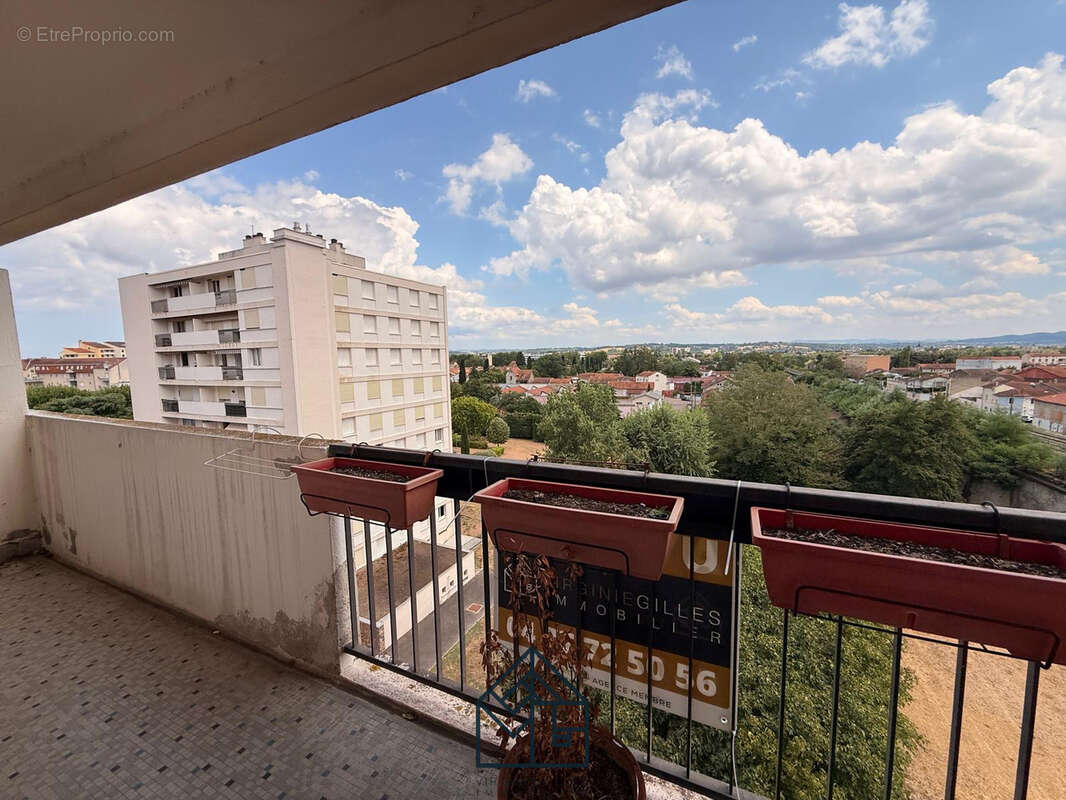 APPARTEMENT 80 m2 - vue dégagée - avec Concierge - photo 8