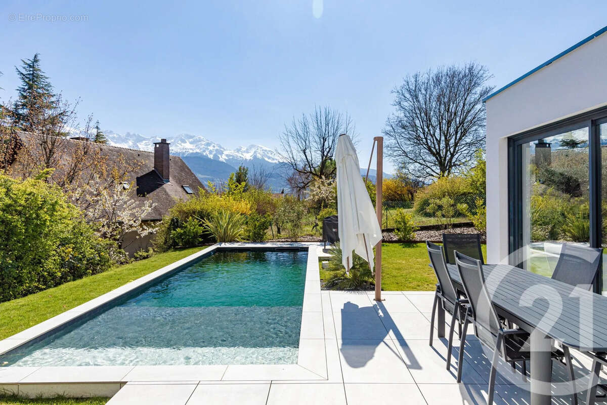 Maison à BERNIN