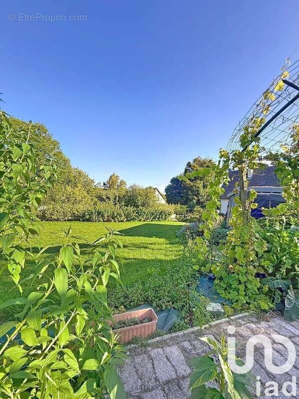 Photo 3 - Maison à MONTMORT-LUCY