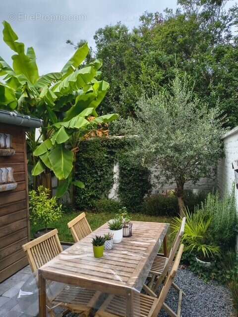 Maison à LA MADELEINE