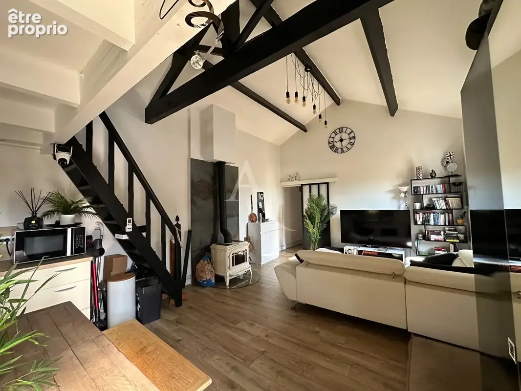 Rochefort - maison de charme avec mezzanine, grand terrain et dépendances - photo 6