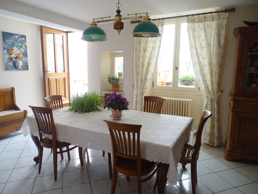 Maison à CHATILLON-SUR-SEINE