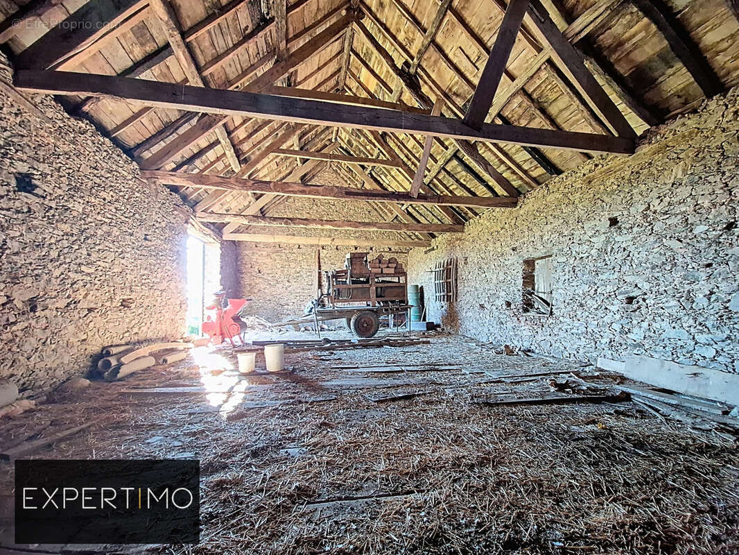 Ferme de caractère du XVIII? siècle   Isolement, authenticité et potentiel exceptionnel - photo 13