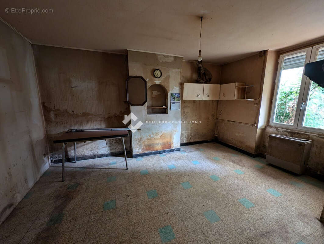 Maison 70 m² à Chatellerault  - photo 2