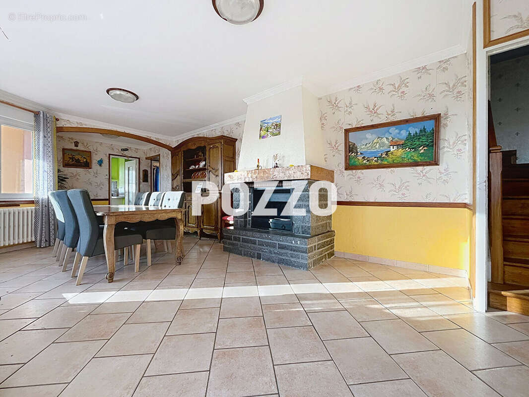 Maison à BRICQUEVILLE-SUR-MER