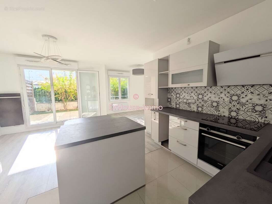 Appartement à VERNOUILLET