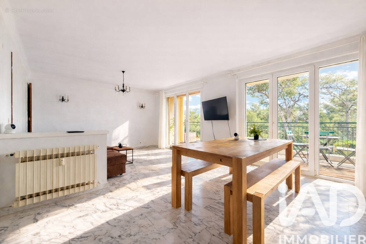 Photo 1 - Appartement à SANARY-SUR-MER