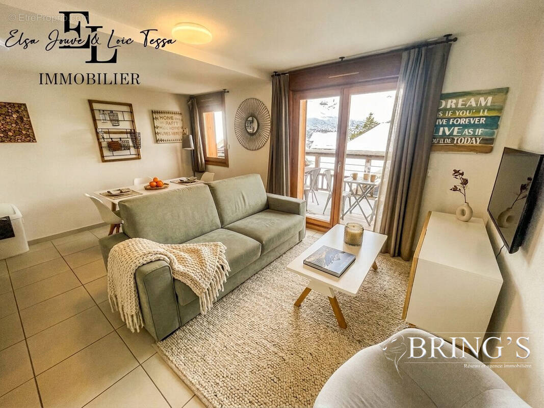 Appartement à LA CLUSE