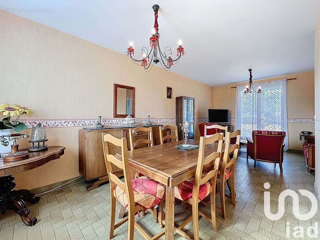 Photo 4 - Maison à SAINT-MARCEL