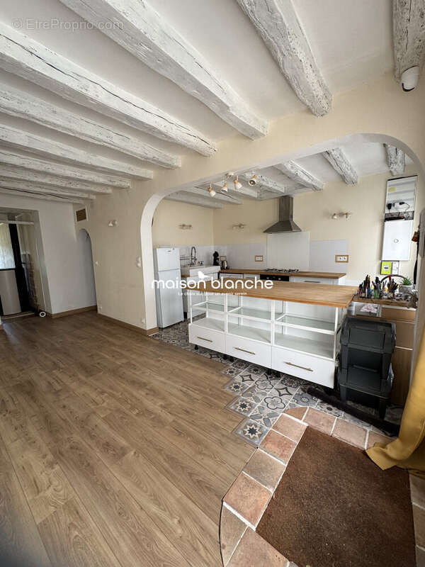Maison à LA CHAPELLE-SUR-LOIRE