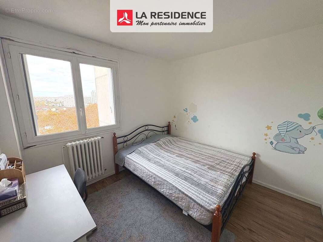 Appartement à EPINAY-SUR-SEINE