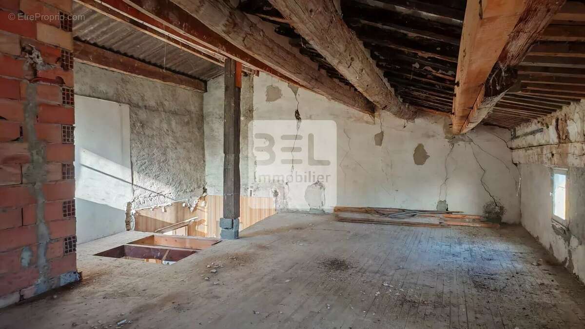 Maison à TULETTE