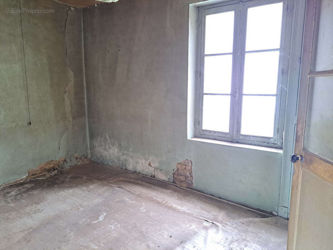 Maison à SAINT-CALAIS