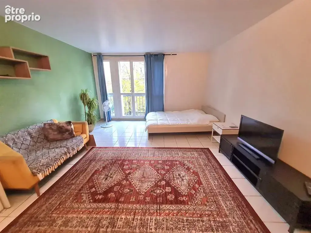 Appartement à PARIS-19E
