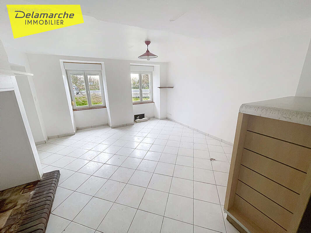 A vendre Maison Montaigu  les bois 5 pièce(s) - photo 9
