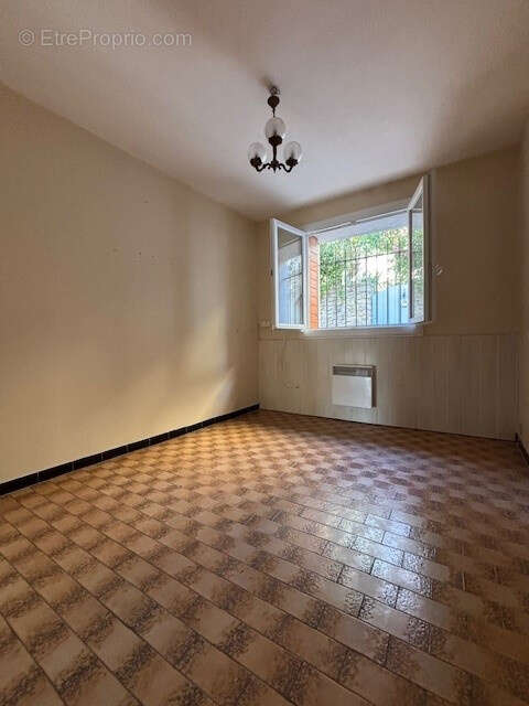 Maison à VEZENOBRES