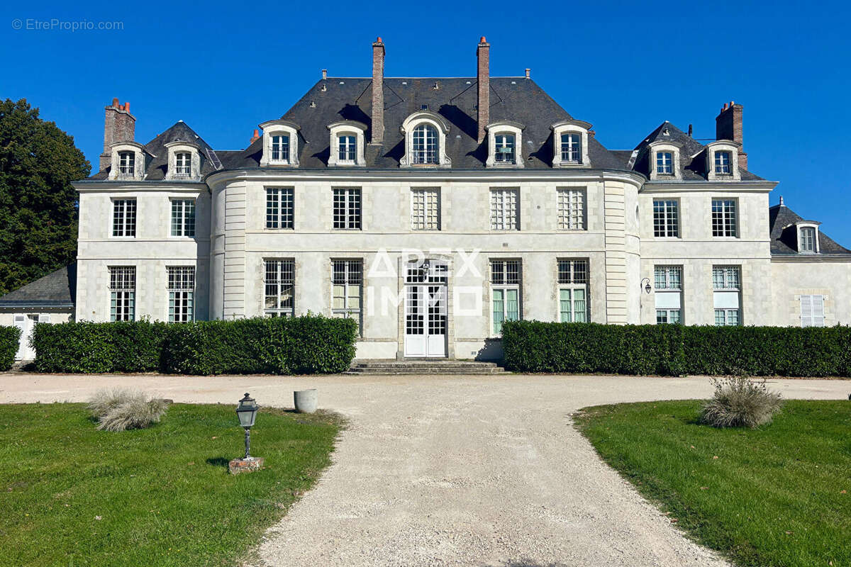 Appartement à CHECY