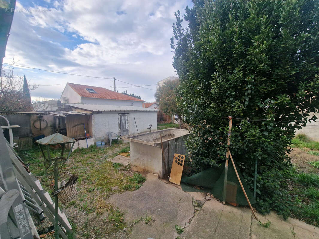 Autre à NARBONNE